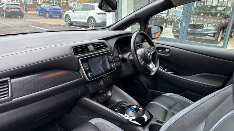 Nissan LEAF 160kW e+ Tekna 62kWh 5dr Auto Electric Hatchback